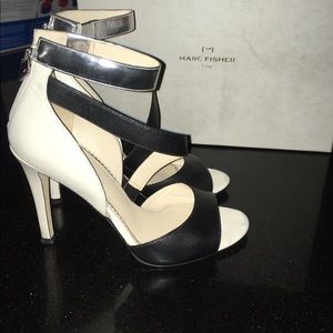 Calling all Marc FIsher shoes ... size 7